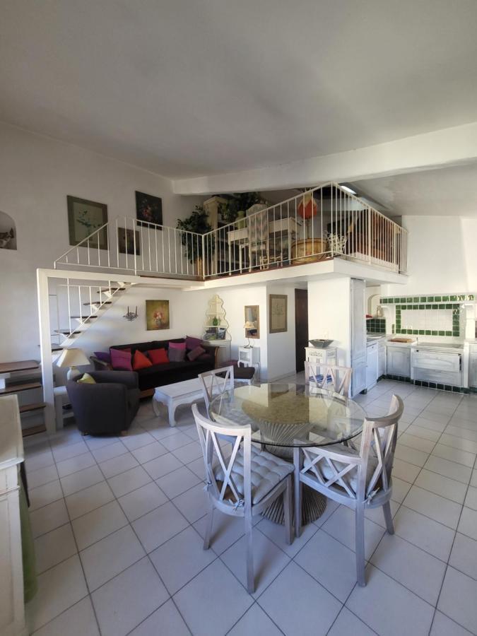 Appartement Au Coeur De La Sorgue LʼIsle-sur-la-Sorgue Eksteriør billede